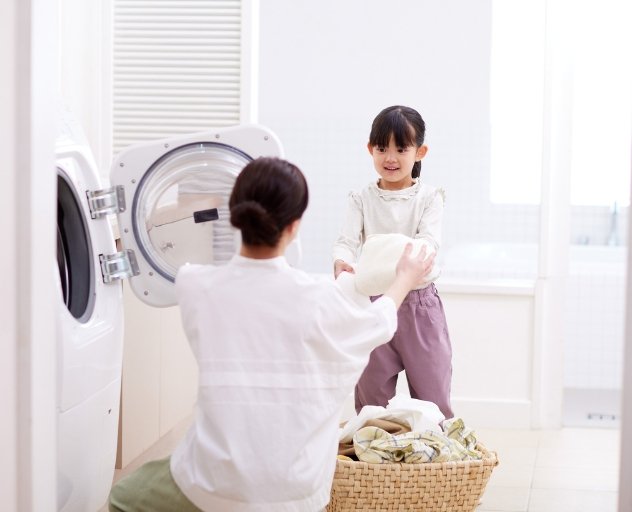DryOxy laundry pickup and delivery in Sector 29